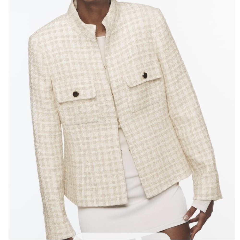 Zara white and beige check textured jacket. - Picture 3 of 16